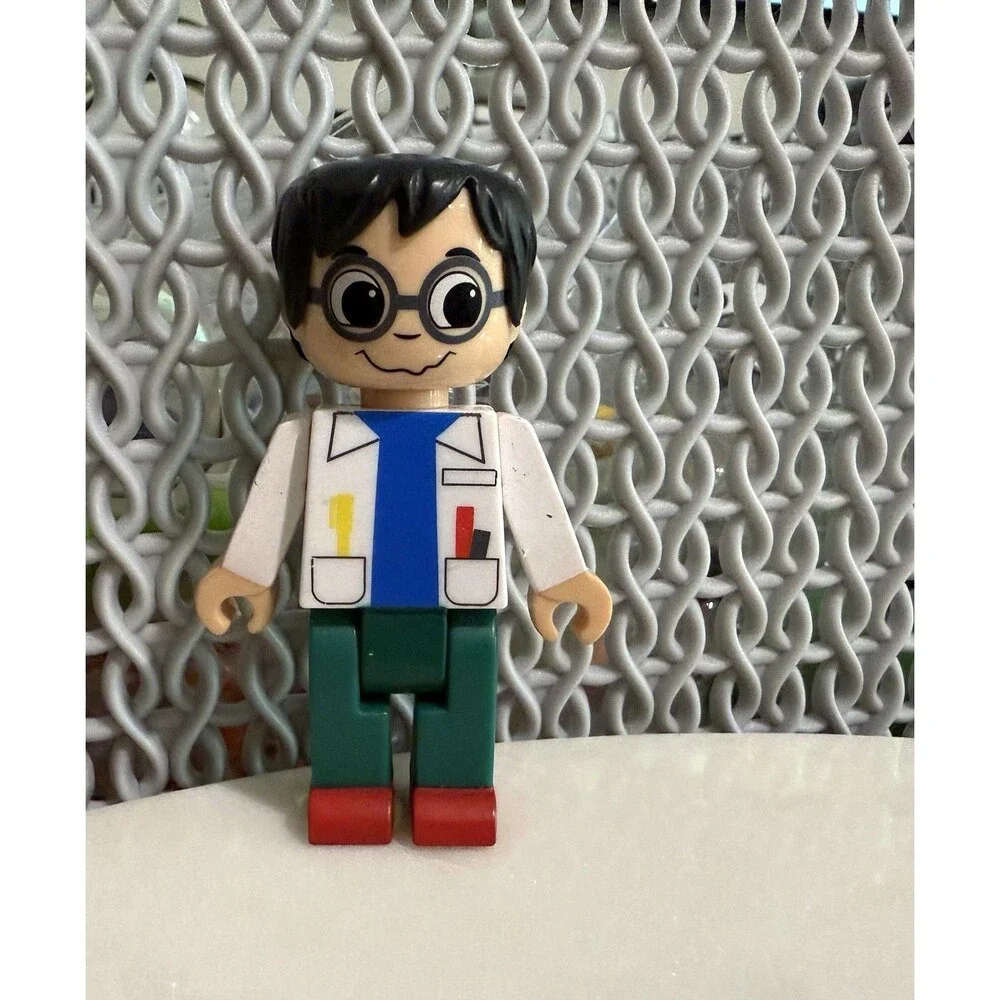 8 Ryan's World Toy Action‎ Figures Kung Fu,Gus,Robot,Titan,Diver,Doctor & Racer